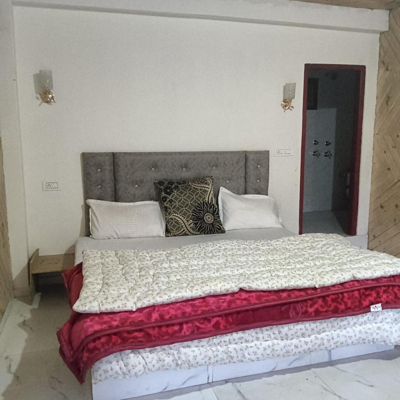 Aditya Guest House Tosh Dış mekan fotoğraf