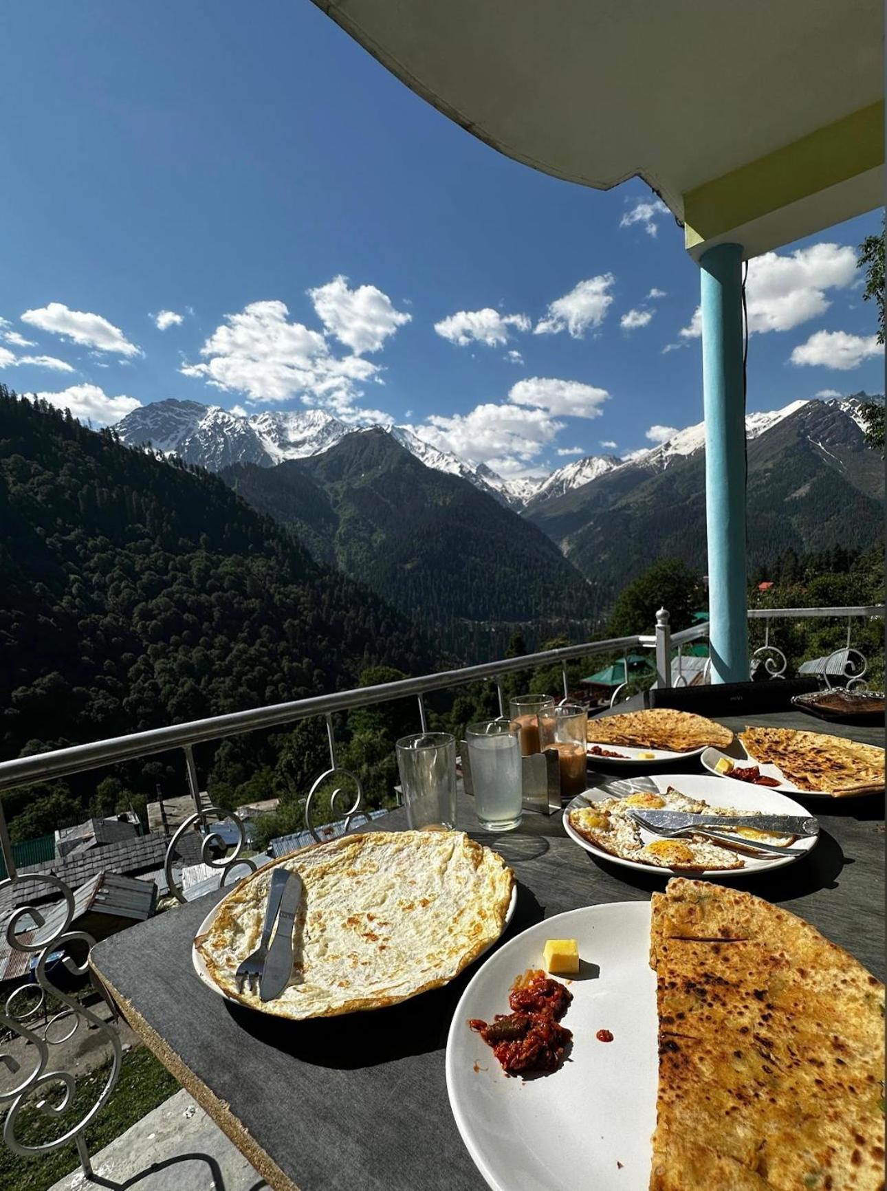 Aditya Guest House Tosh Dış mekan fotoğraf